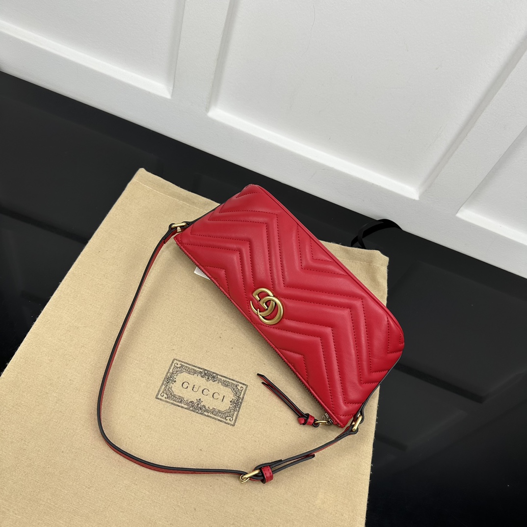 Gucci Satchel Bags